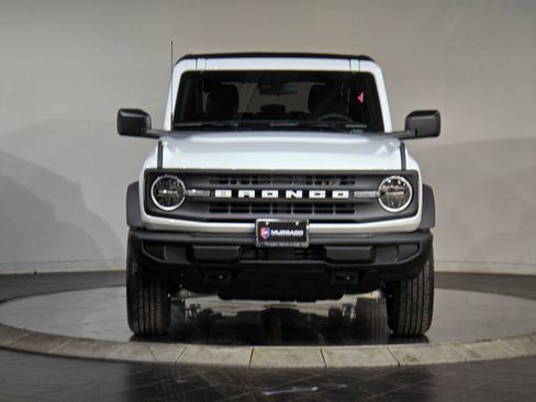 New 2025 Ford Bronco 4-Door image 3