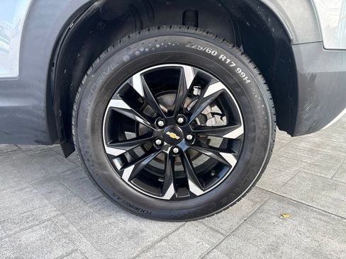Used 2023 Chevrolet TrailBlazer LT FWD image 10