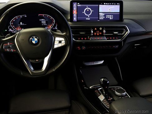 Certified 2024 BMW X4 xDrive30i image 16