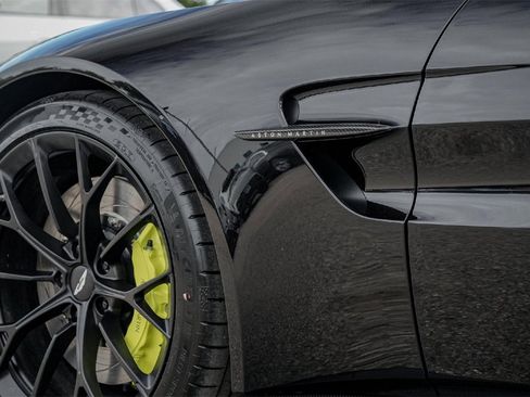 New 2026 Aston Martin V8 Vantage Roadster image 39