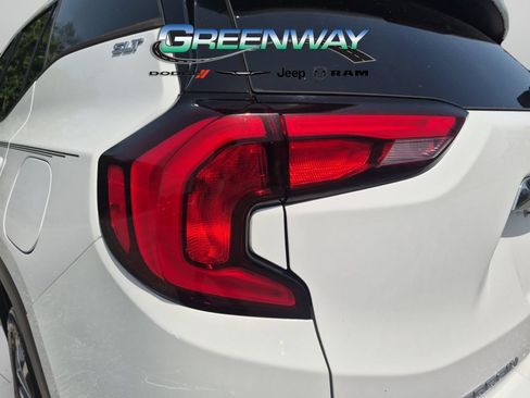 Used 2019 GMC Terrain SLT w/ Preferred Package FWD image 31