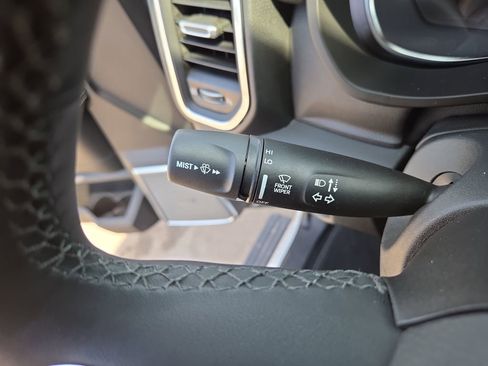 New 2026 RAM 2500 Laramie AWD/4WD image 27