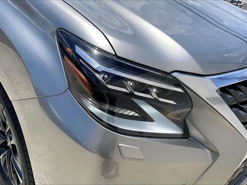 Used 2023 Lexus GX 460 Premium AWD/4WD image 32