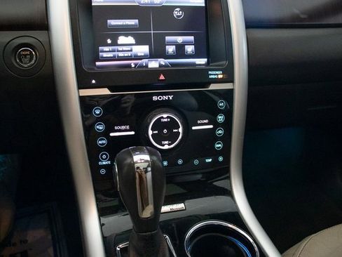 Used 2013 Ford Edge Limited image 32
