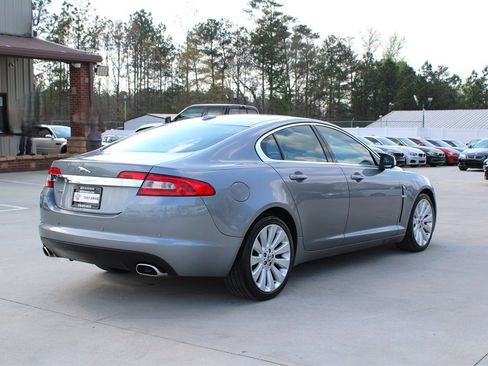 Used 2009 Jaguar XF Luxury image 7