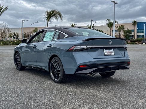 New 2026 Nissan Sentra SR image 6