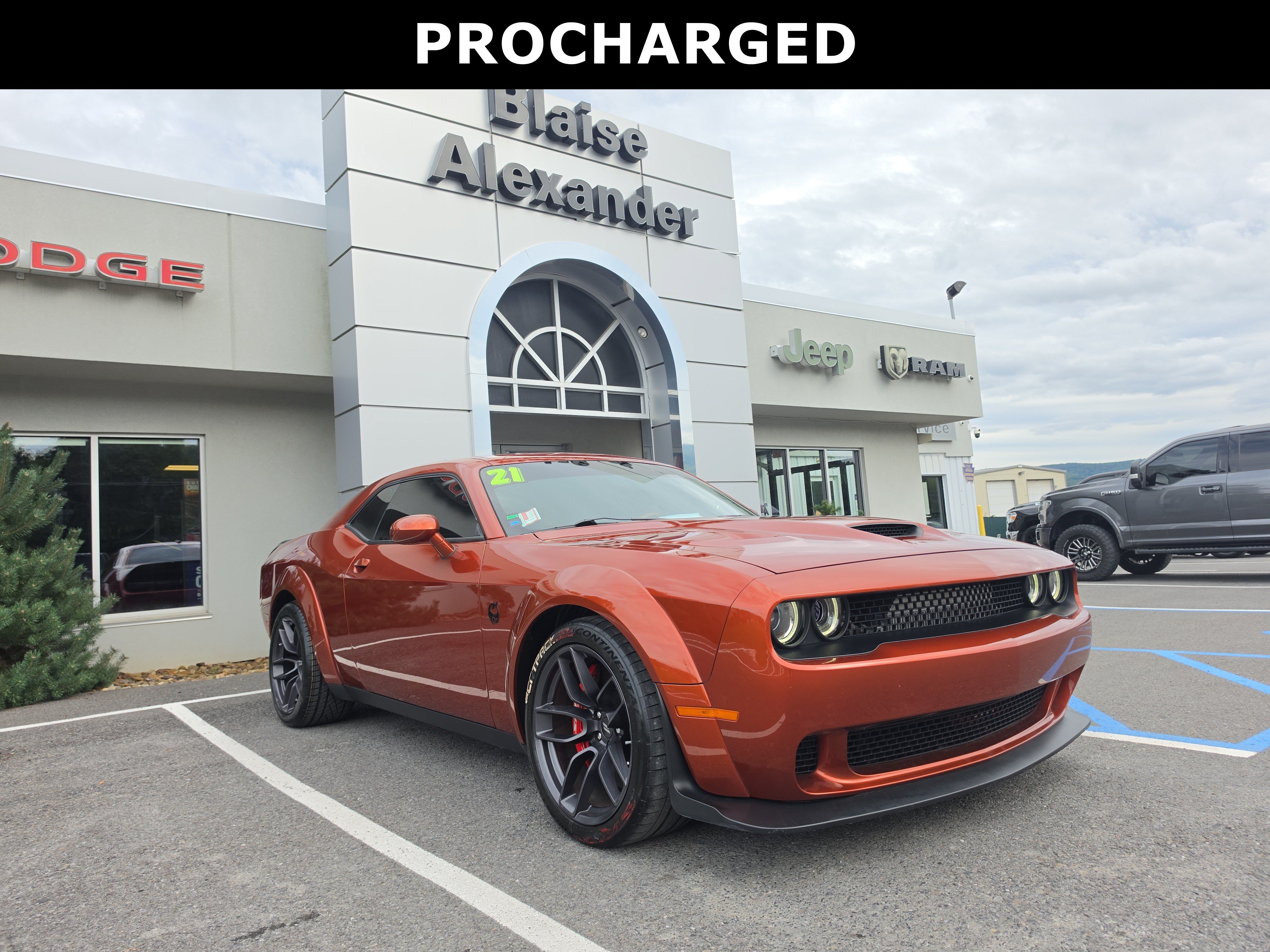 Used 2021 Dodge Challenger R/T Scat Pack RWD image 1