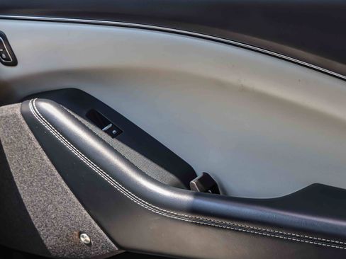 Used 2021 Ford Mustang Mach-E Premium AWD/4WD image 16