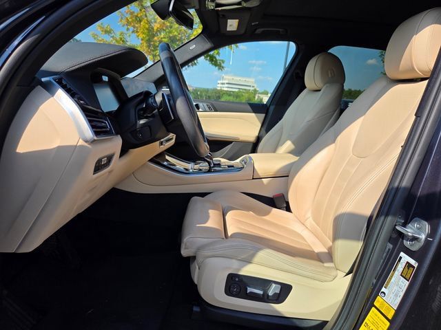 Used 2021 BMW X5 sDrive40i w/ Premium Package RWD image 9