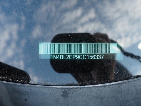 Used 2012 Nissan Altima 3.5 SR w/ 3.5SR Premium Pkg image 6