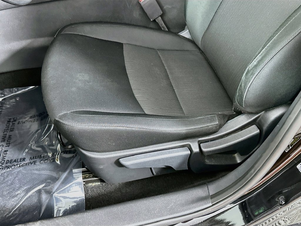 Used 2025 Nissan Sentra SV FWD image 26
