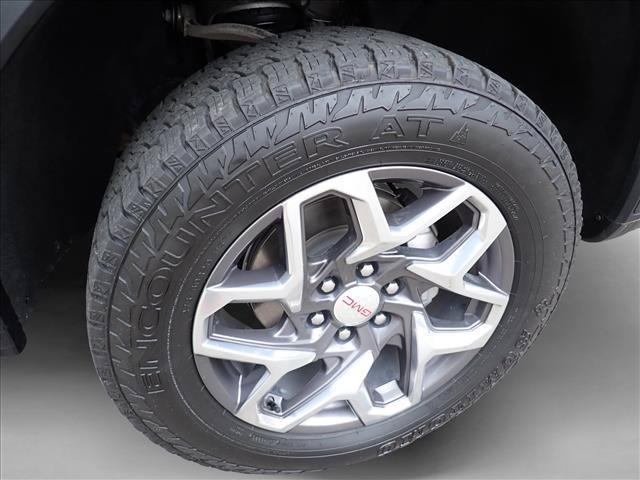 Used 2023 GMC Sierra 1500 SLE w/ Preferred Package AWD/4WD image 7