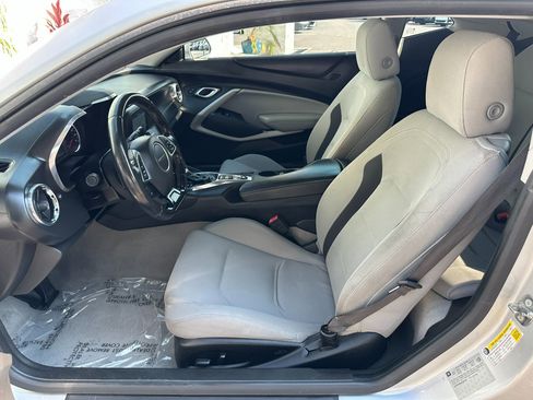 Used 2018 Chevrolet Camaro LT w/ RS Package image 21