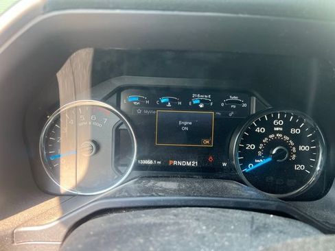 Used 2015 Ford F150 Lariat w/ Equipment Group 501A Mid AWD/4WD image 11