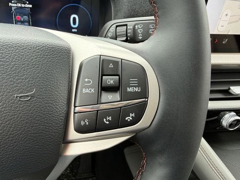 New 2026 Ford Explorer Active image 19