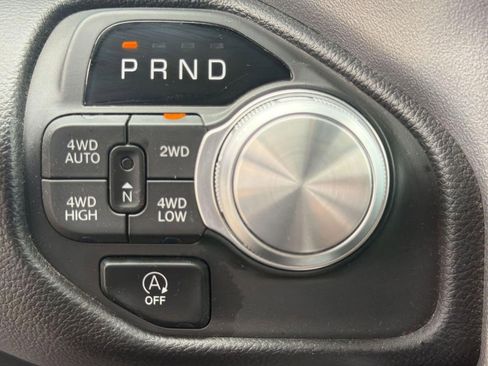 Used 2025 RAM 1500 Laramie w/ Sport Appearance Package AWD/4WD image 17