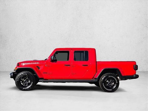 New 2025 Jeep Gladiator Sport image 5