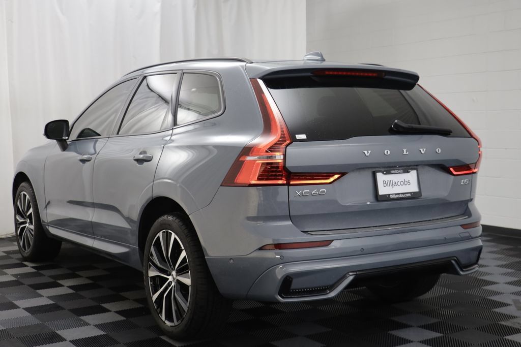 Used 2023 Volvo XC60 B5 Plus w/ Protection Package Premier AWD/4WD image 15