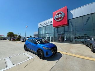 Used 2022 Nissan Kicks SR w/ Premium Package video 1