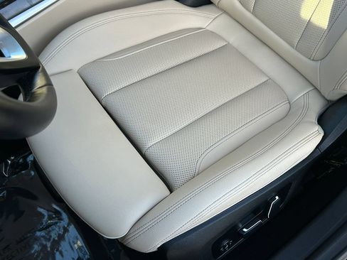 Used 2024 BMW i4 eDrive35 w/ Premium Package RWD image 15