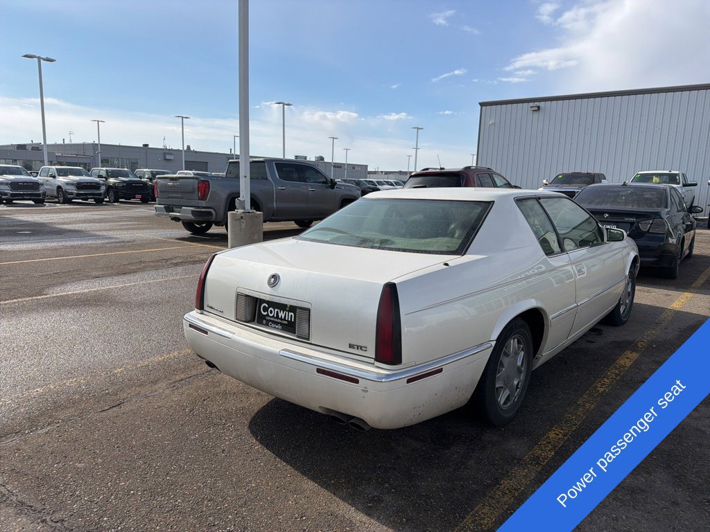 Used 1995 Cadillac Eldorado Touring FWD image 4
