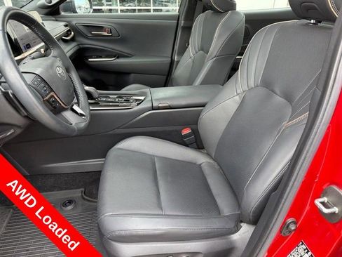 Used 2024 Toyota Crown Platinum AWD/4WD image 16