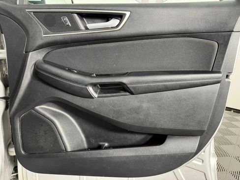 Used 2015 Ford Edge SEL FWD image 38