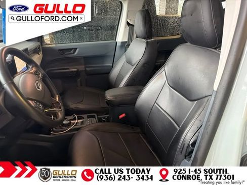 Used 2024 Ford Maverick Lariat w/ Black Appearance Package FWD image 8