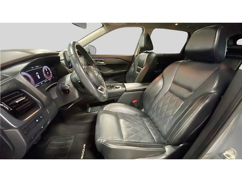 Used 2023 Nissan Rogue Platinum w/ Platinum Premium Package AWD/4WD image 12