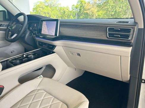 New 2026 Volkswagen Atlas SEL Premium R-Line AWD/4WD image 38