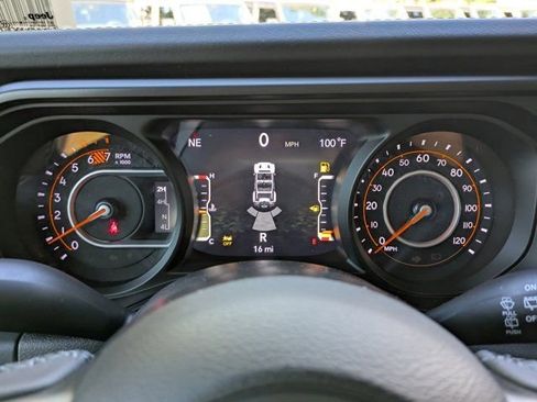 New 2026 Jeep Wrangler Unlimited Rubicon w/ Safety Group image 24