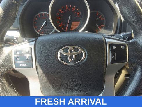 Used 2013 Toyota 4Runner SR5 w/ Premium Pkg AWD/4WD image 21