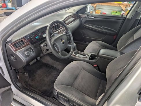Used 2016 Chevrolet Impala Limited LS image 9