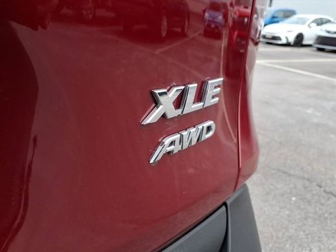 Certified 2022 Toyota RAV4 XLE image 30