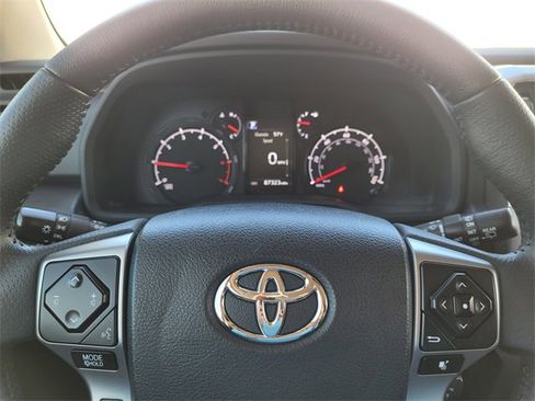 Used 2022 Toyota 4Runner SR5 image 19