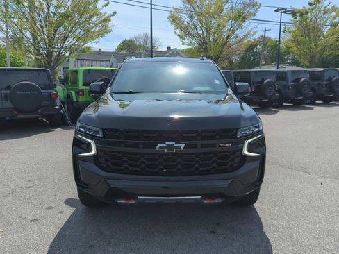 Used 2023 Chevrolet Tahoe Z71 w/ Z71 Off-Road Package AWD/4WD image 9