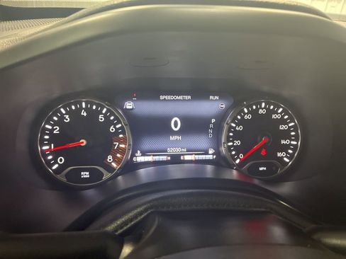 Used 2023 Jeep Renegade Latitude AWD/4WD image 22