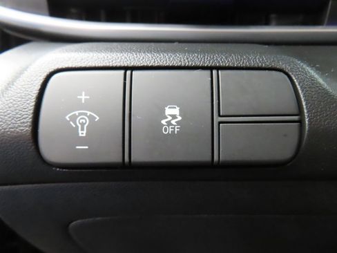 Used 2024 Hyundai Elantra SEL FWD image 46