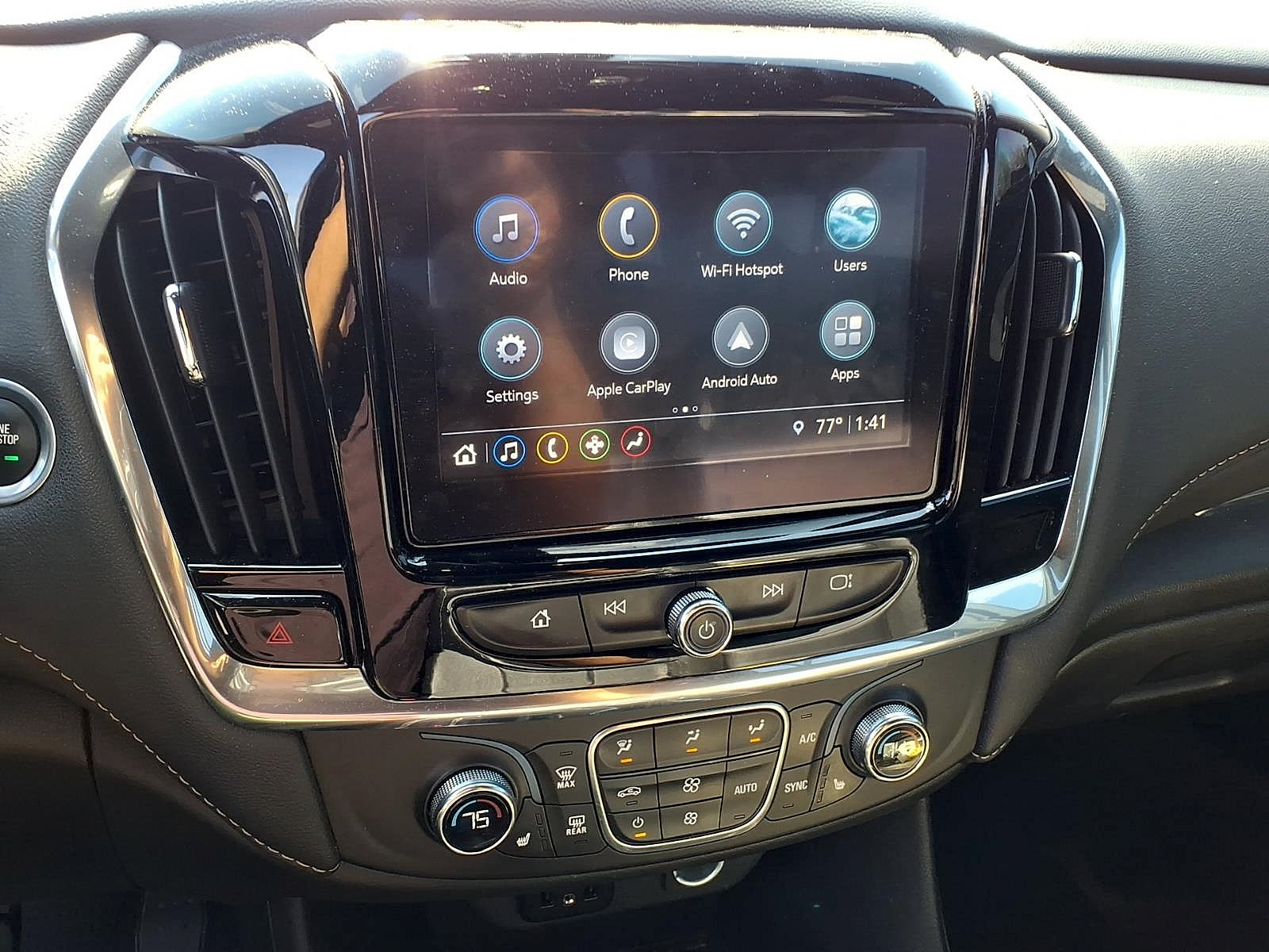 Certified 2023 Chevrolet Traverse LT w/ LPO, Floor Liner Package AWD/4WD image 11