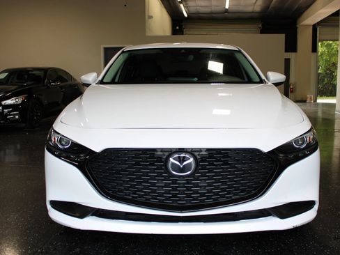 Used 2020 MAZDA MAZDA3 Sedan FWD image 9