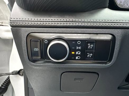 Used 2024 Ford Mustang Premium RWD image 29