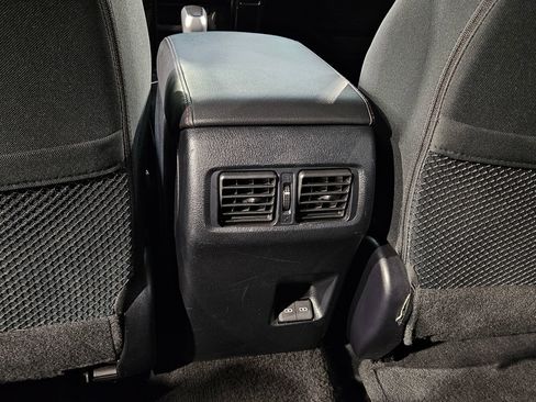 Used 2024 Toyota 4Runner TRD Off-Road image 37