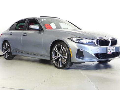 Used 2023 BMW 330i Sedan w/ Premium Package RWD image 4