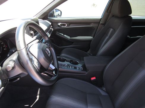 Certified 2024 Honda Civic Sport image 13