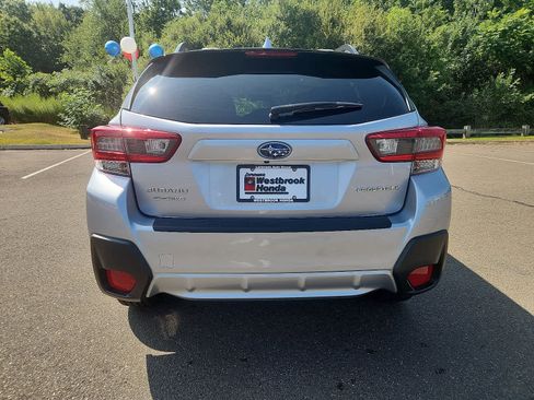 Used 2023 Subaru Crosstrek 2.0i Premium image 6