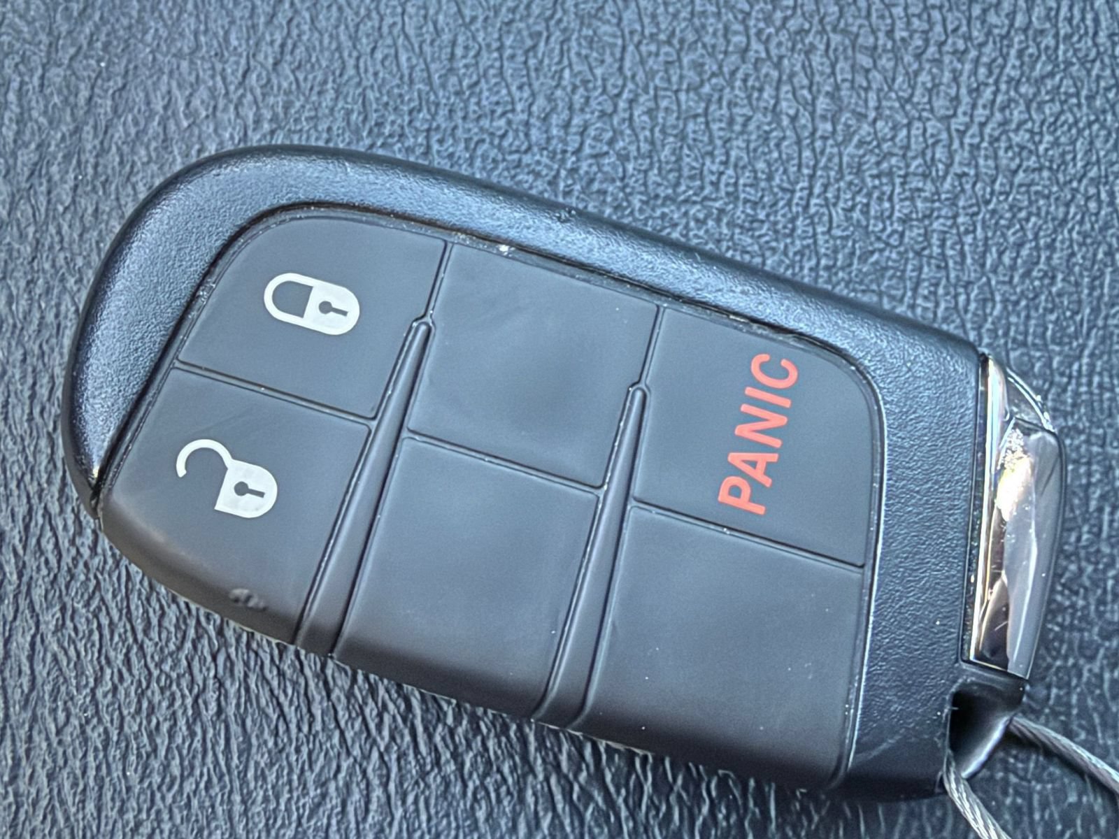 Used 2025 Jeep Compass Trailhawk AWD/4WD image 21