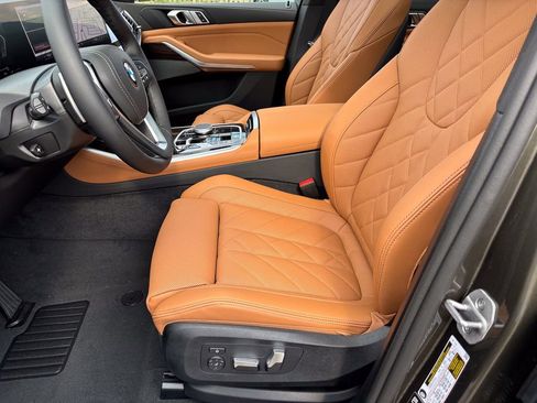 New 2026 BMW X5 xDrive40i AWD/4WD image 14