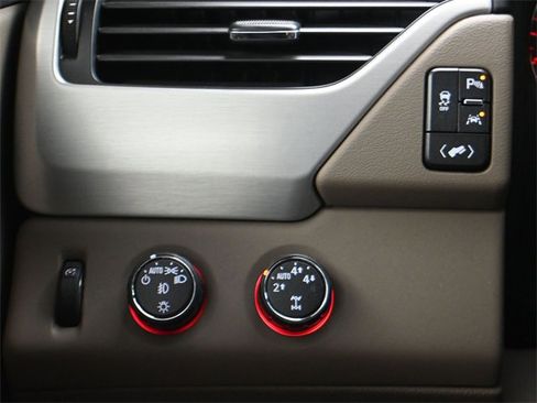 Used 2016 GMC Yukon SLT w/ Open Road Package image 14