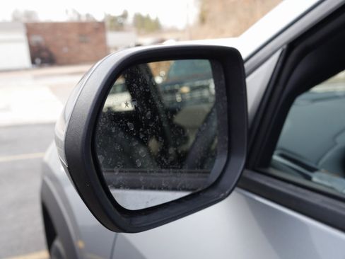 New 2026 Chevrolet Equinox LT w/ Convenience Package II image 4