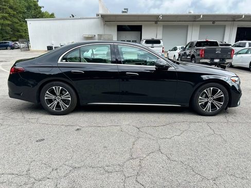 Used 2024 Mercedes-Benz E 350 4MATIC Sedan image 8